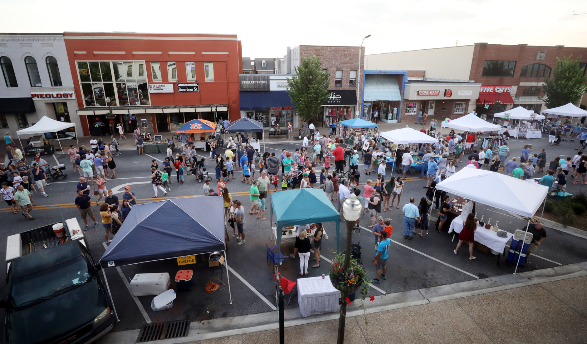 SummerNight Downtown Art Walk 2018